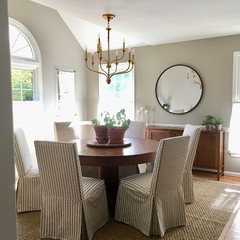 What size dining tables work well in a 12x12 dining room? Round, recta