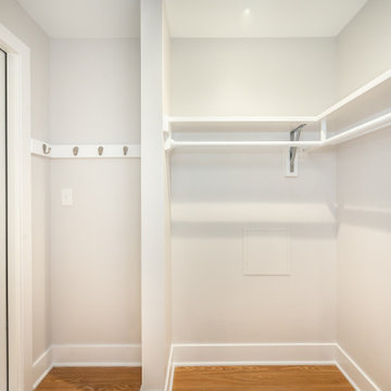 Functional closet space