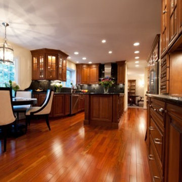 Luxurious Gourmet Kitchen in Fairfax Station Combines Beauty and Function