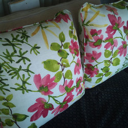 decorative pillows - Products