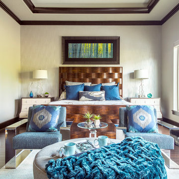 Wide open transitional home in Spring Texas