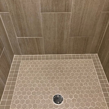New Construction Geneseo, IL Koch Birch Chestnut MSI Quartz Gray Lagoon