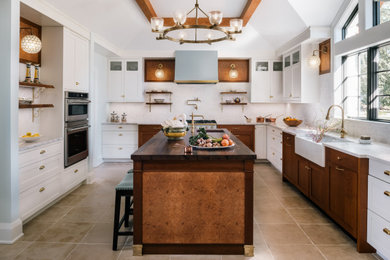 Inspiration for a transitional eat-in kitchen remodel in Baltimore