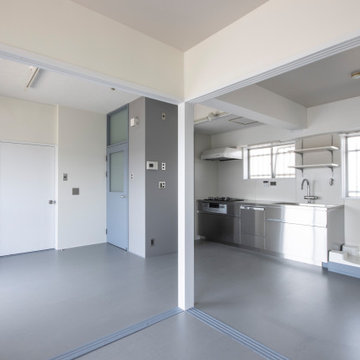 Kyoto Monochrome Renovation-モノクロームで紡ぐ、京都の1LDKマンションリノベーション