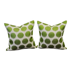 Pair of Green Circle Print Throw Pillows - Products