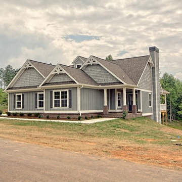 Shoreline at Thirteen Hundred ON MARKET