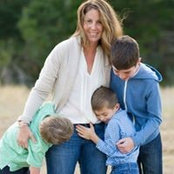 Stephanie Ascari's photo