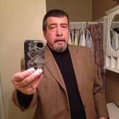 Harold Schneider's photo