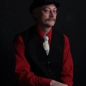 Leslie Farquhar's photo