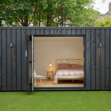 Brixton, bedroom annex with shower room