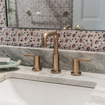 E 9th Street