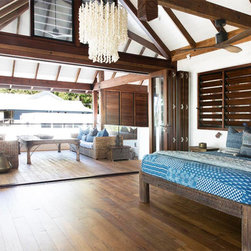 Beautiful big bedroom with Breezway Timber Louvres behind the bed for natural ve - Windows