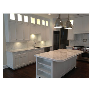 Bianco Quartzite - Farmhouse - Kitchen - Austin - by Victory ...