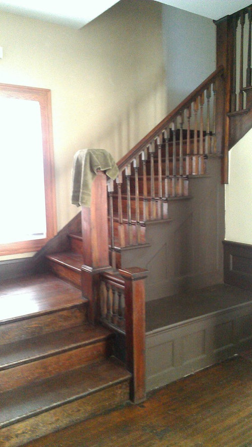 Paint trim white or not?