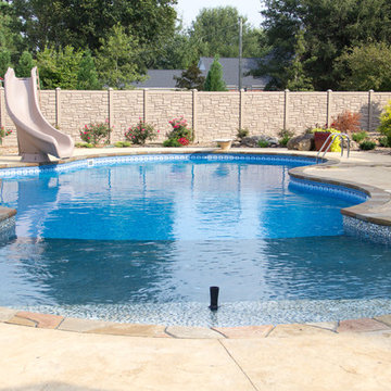 New Madrid, MO Freeform with Beach Entry