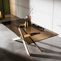 Cross dining table by SOVETITALIA - Dining Tables