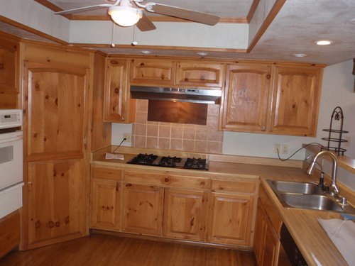 Knotty Pine Kitchen What Countertop And, Pine Kitchen Cabinets With Black Countertops