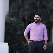 Foto von Adv Grewal