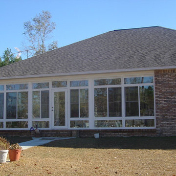Pensacola & Destin Florida Glass Enclosures by Hometown Contractors 850.995.9947