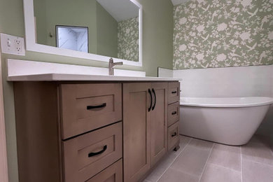 Example of a bathroom design in Chicago