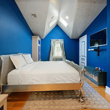 Dramatic 3 Bedroom, 2½ Bath PH in The Vestry