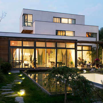 Modern Chinese house in Beijing