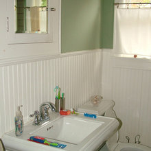 Upstairs bathroom