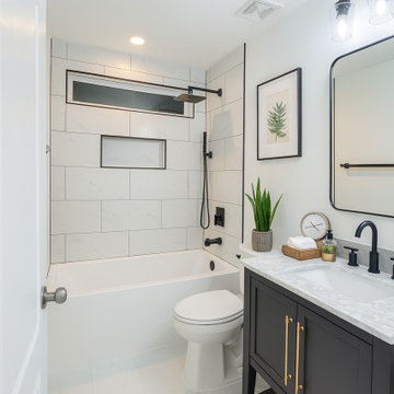 Modern Black & White Guest Bath – Charleston, SC
