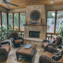 Screened in porch