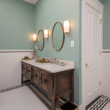 Cherokee Triangle Master Bathroom
