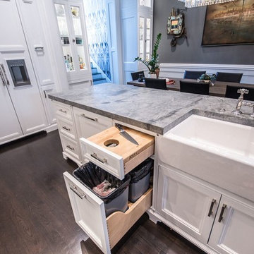 Transitional Kitchen