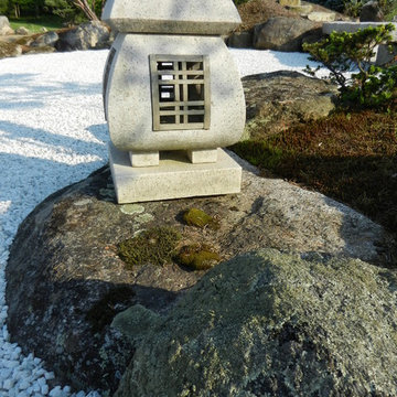 Temple Lantern