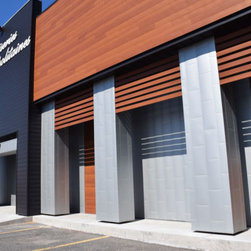 Harrywood (MS-14) - Siding And Stone Veneer