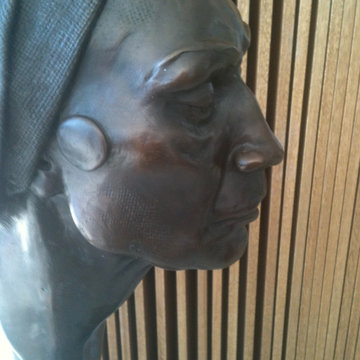 Old African Queen