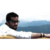 Achal Sharmas foto