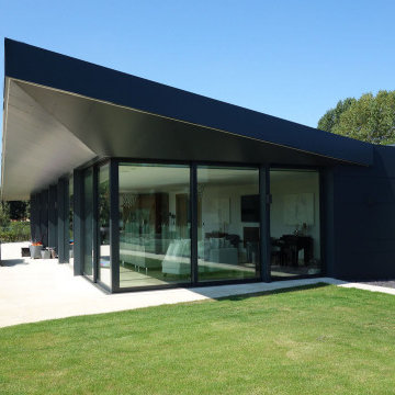 Hulcote House, Paragraph 55, Bedfordshire