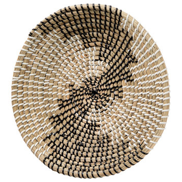 Luna 12.0Lx12.0Wx2.0H Light Brown Seagrass Round Wall Hanging Plate
