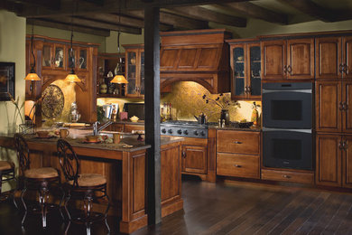 Inspiration for a transitional kitchen remodel in Baltimore