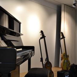 Apple iTunes Lounge - Curtains