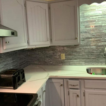 Carterville glass backsplash