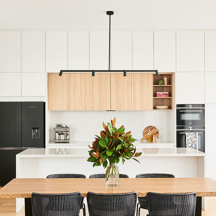 75 Beautiful Beach Style Kitchen Ideas Designs July 2024 Houzz AU   5111d7bc0215f112 4677 W720 H720 B2 P0   