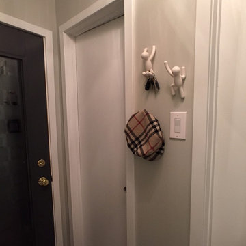Holland Foyer / Entryway