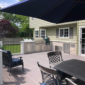 Deck with Outdoor Kitchen