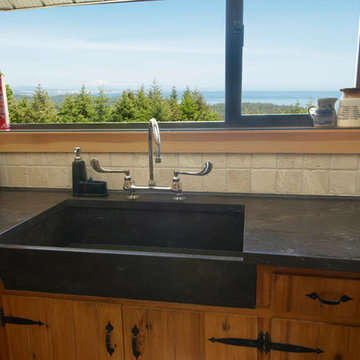 Contemporary Kitchen