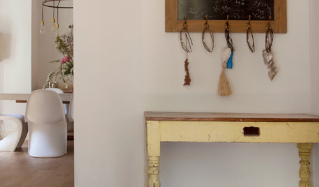 10 Ways to Bring Some Order to Your Hallway