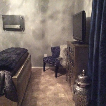 Old Hollywood Glamour Style Bedroom