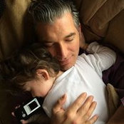 Leah Sklare's photo