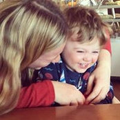 Linsey Lydon's photo
