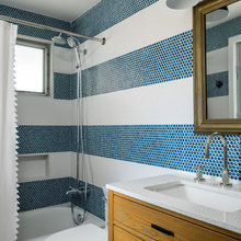 Beach Bathroom 2022