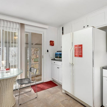 Lovely Older 1930s Colonial w/Good Bones in Marblehead